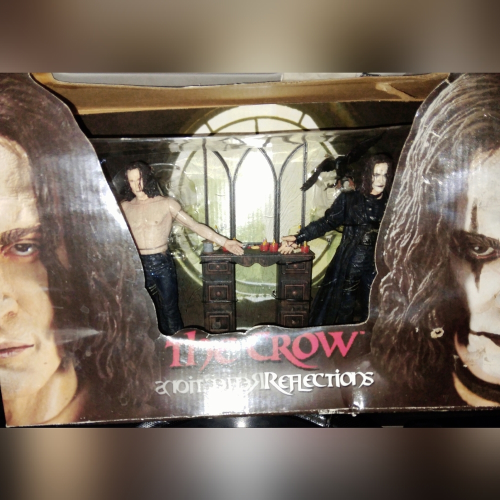 THR CROW BRANDON LEE Reflections action figure
